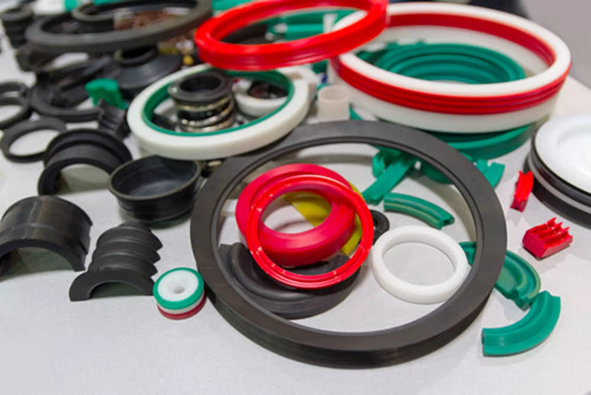 Adhesive for Plastic and Rubber